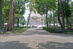 Parque de la Bombilla & Álvaro Obregón Monument