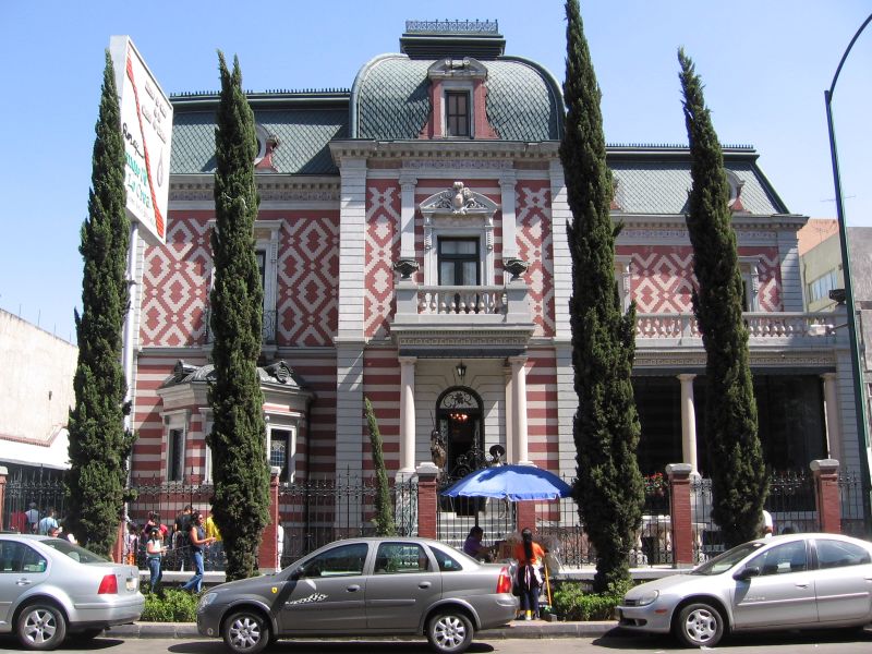 Mexico City Wax Museum / Museo de Cera