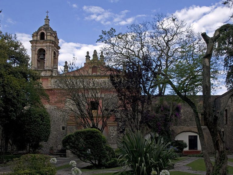 Iglesia y Exconvento de San Jacinto