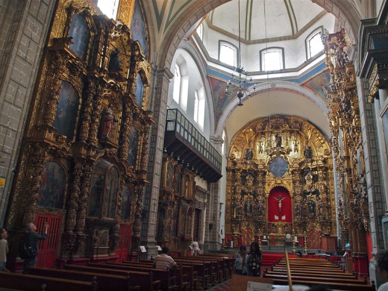 Templo de la Enseñanza: Nuestra Señora Del Pilar