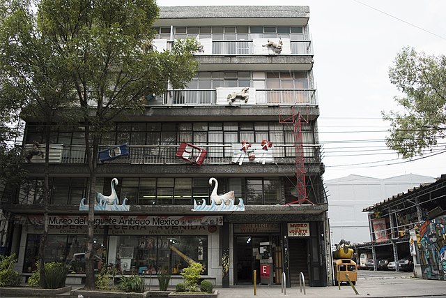 antique toy museum