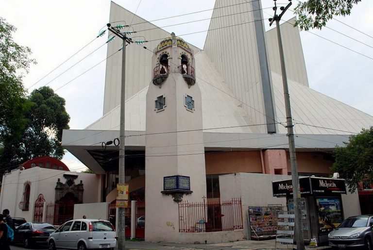 Coronacion de Santa Maria Guadalupe Church