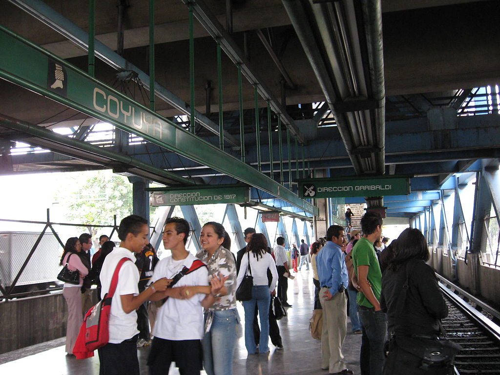 Metro Coyuya