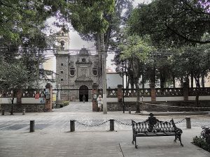 Parroquia San Juan Evangelista y Nuestra Señora de Guadalupe