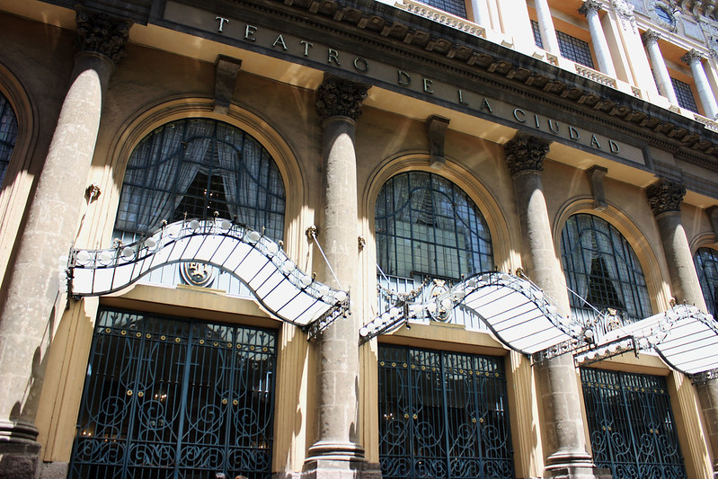 Teatro de la Ciudad Esperanza Iris