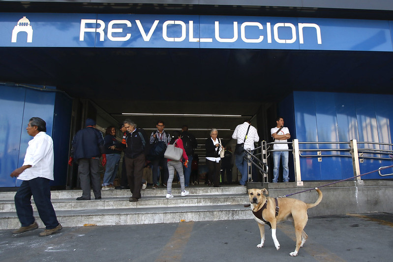 metro revolucion