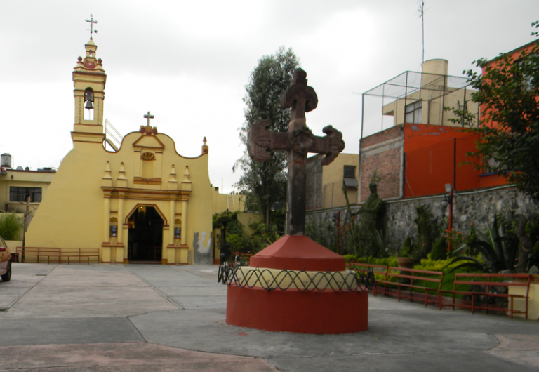 San Lorenzo Huipulco Chapel and Town Center
