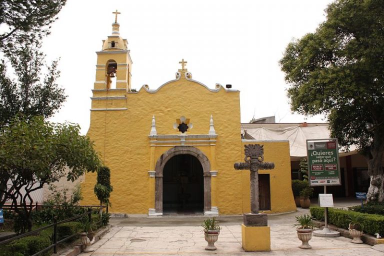 Santa Úrsula Xitla (Tochico) Town and Church