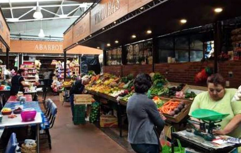 Mercado Tlacoquemécatl