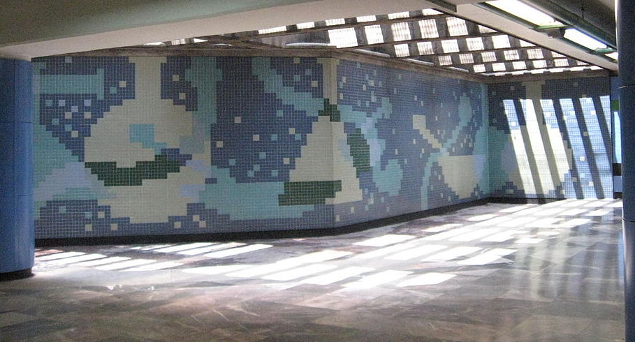 Metro Doctores Mexico City