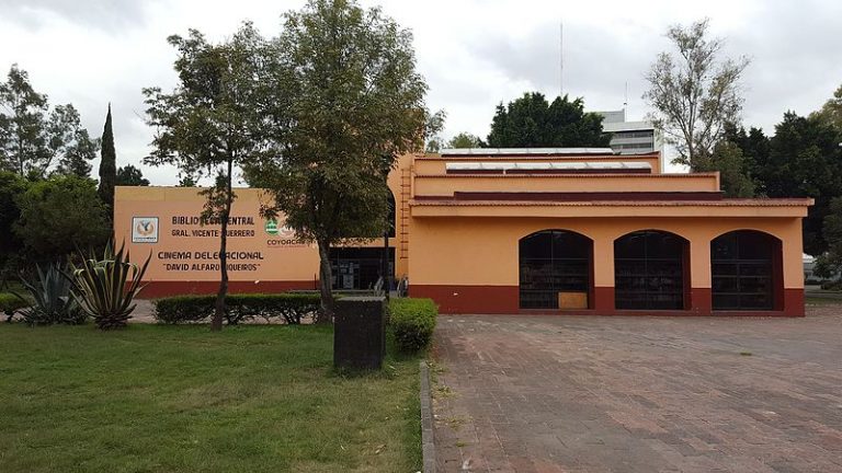 Biblioteca Vicente Guerrero