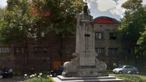 Estatua de Vicente Rocafuerte
