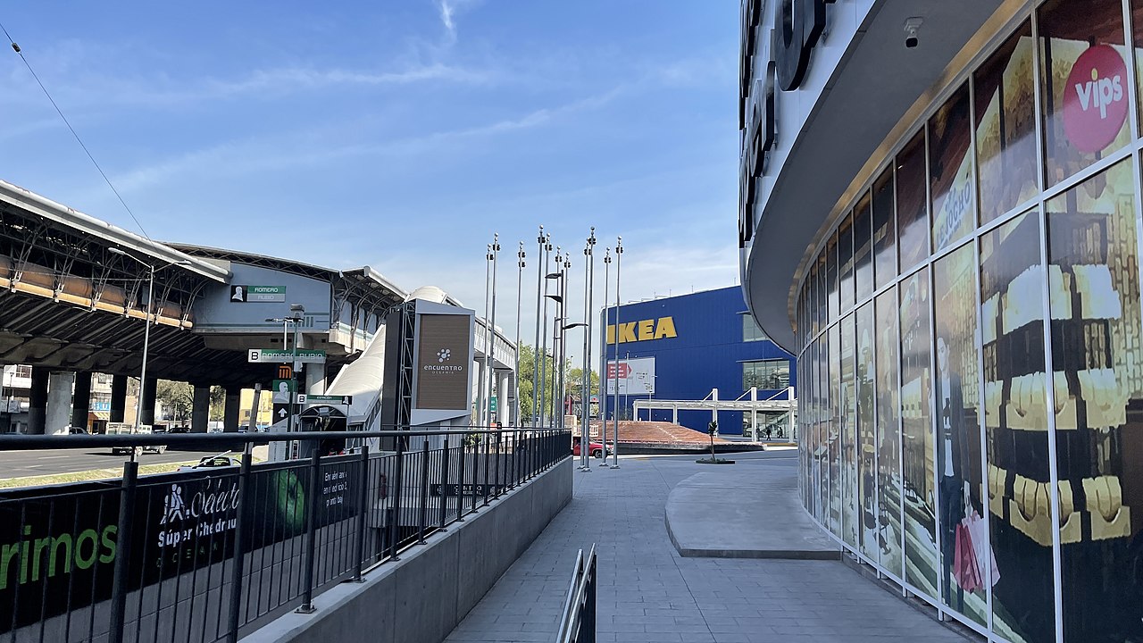 Centro comercial Encuentro Oceanía