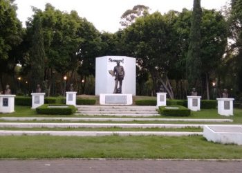 parque-periodistas-ilustres-4