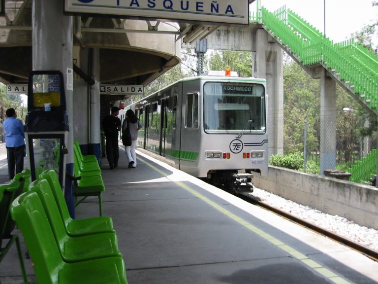 Estación Tepepan del Tren Ligero
